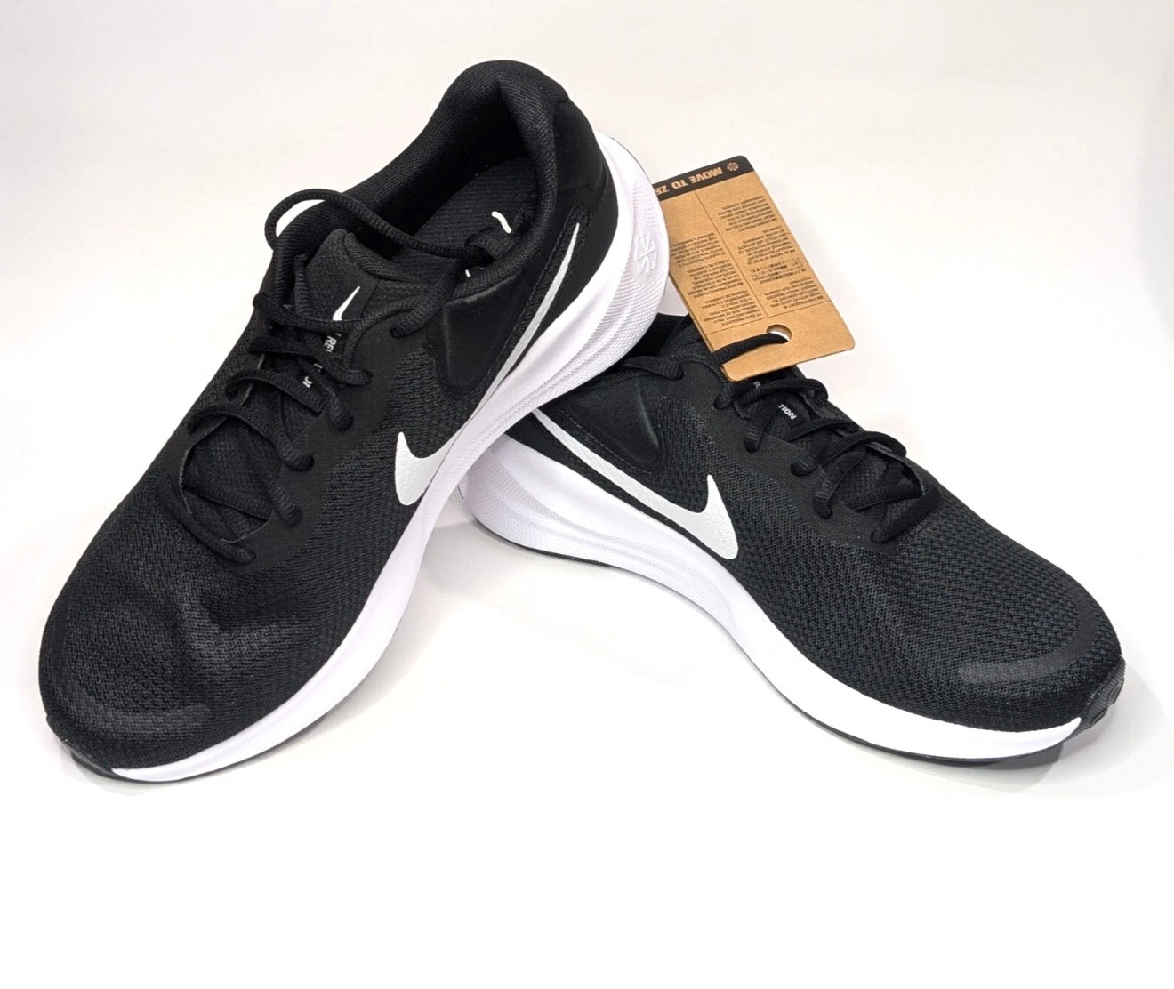 Nike Woman's Revolution 7 woman Running Negro/Blanco Wide